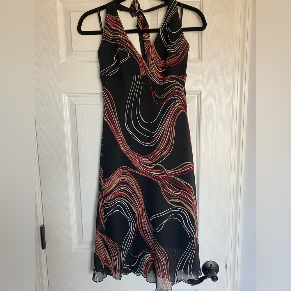 Forever 21 woman’s dress. Size M excellent condition.